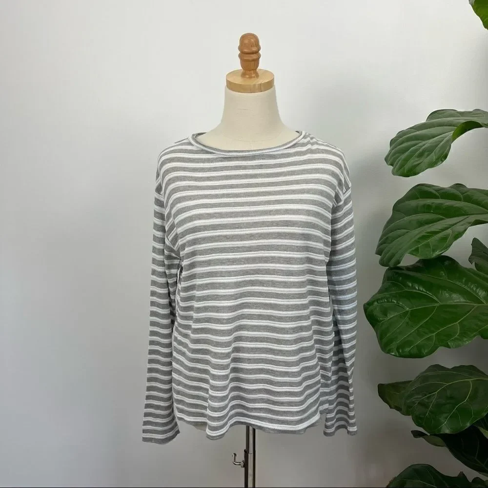 Reiss White Grey Striped Knit Tee Button Back Small - Picture 2 of 12